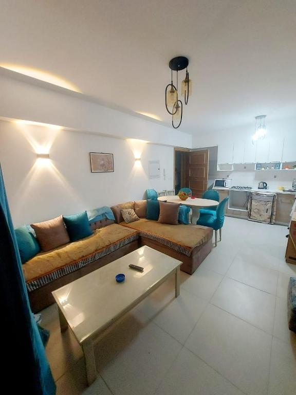 Posezení v ubytování Studio For Rent In Marassi