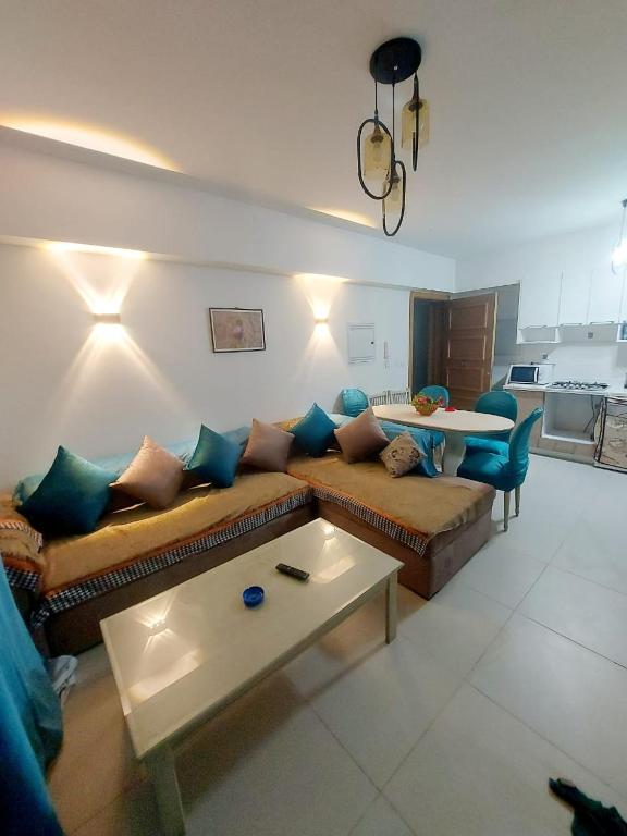 Posezení v ubytování Studio For Rent In Marassi