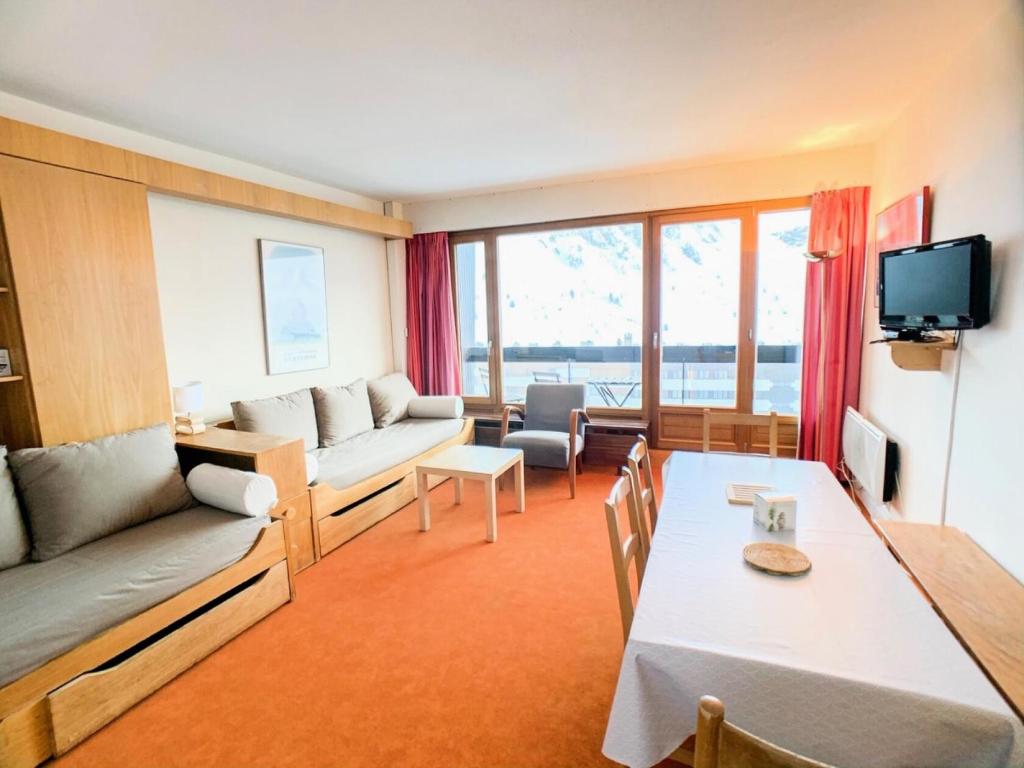 Posedenie v ubytovaní Résidence Bec Rouge - Appartement lumineux·Skis aux pieds·Balcon MAE-6744