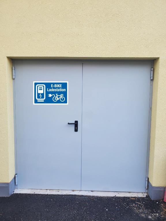 Fotografie z fotogalerie ubytování Große Wohnung in Schlanders v destinaci Silandro