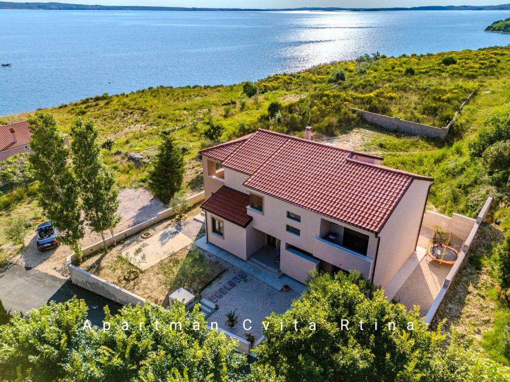 Příroda nedaleko apartmánu