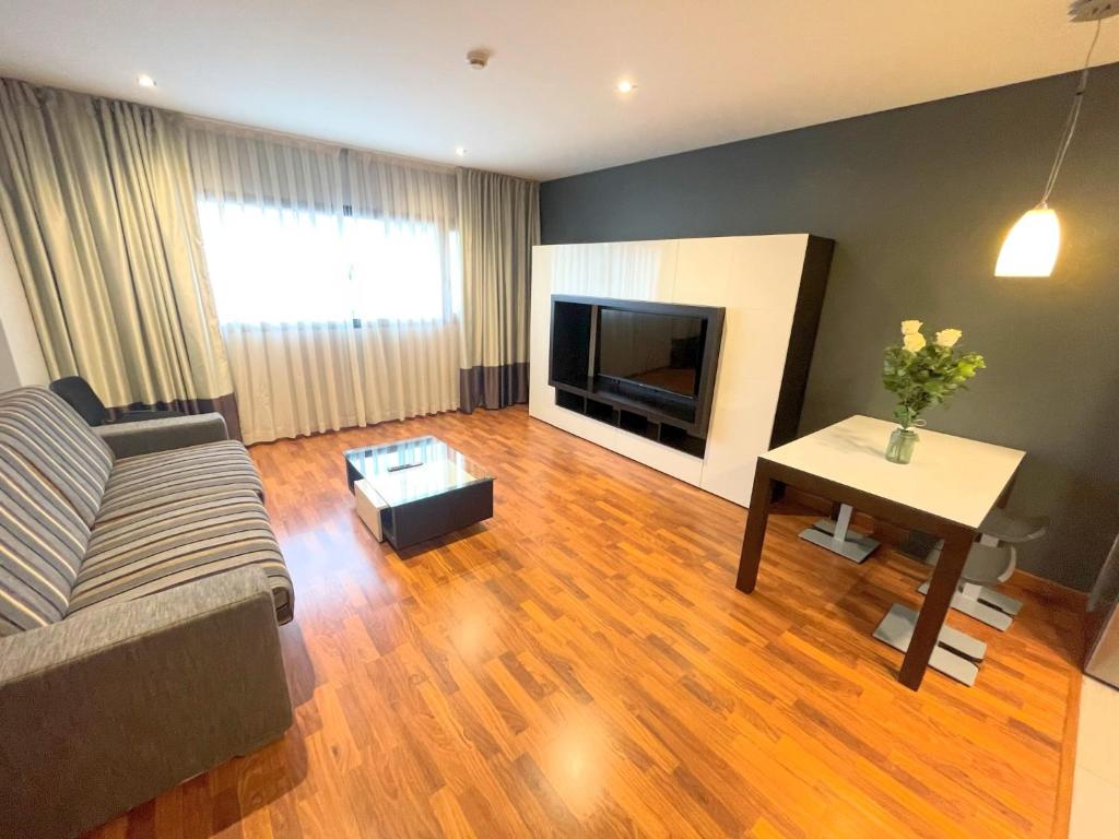 Posezení v ubytování Hotel Apartamentos San Fermín Pamplona