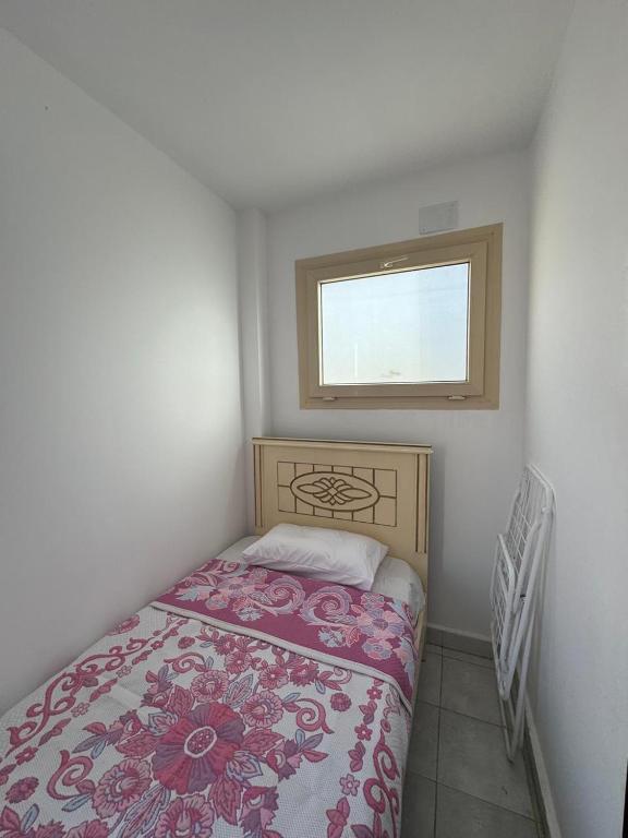 Kép Brand New Renovated Cheerful 3-bedroom Villa With 6 Pools FAMILY ONLY- Perla Marina Kilo 85 szállásáról El Alameinben a galériában