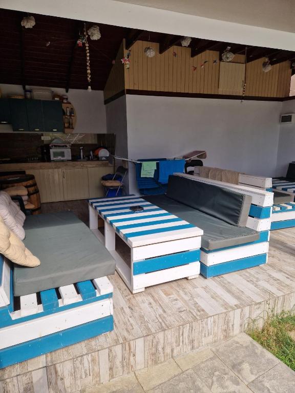 Bazén v ubytování Casa Țache nebo v jeho okolí