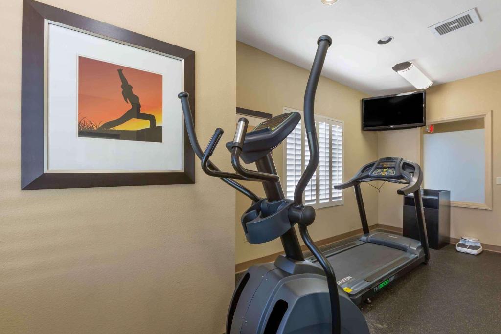 Fitness centrum a/nebo fitness zařízení v ubytování Extended Stay America Suites - Phoenix - Chandler - E Chandler Blvd