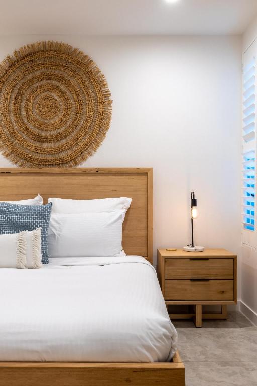 Postel nebo postele na pokoji v ubytování Kings Beach Oceanfront Oasis