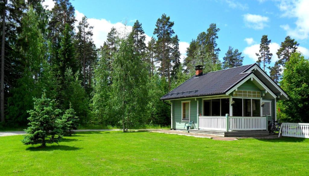 Lomakylä Tapiola - Two-Bedroom Cottage