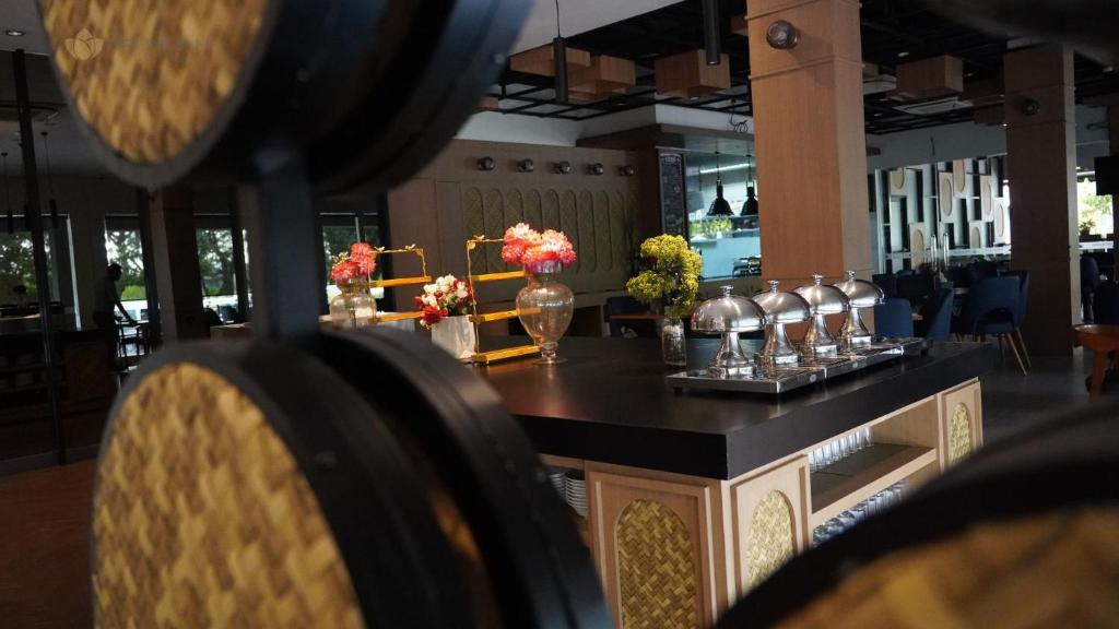 Nápoje v ubytování OPI Indah Hotel