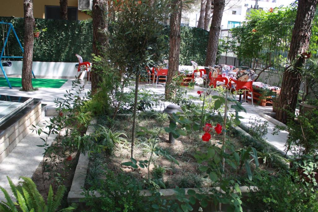 Zahrada ubytování Hotel Princi i Vogel