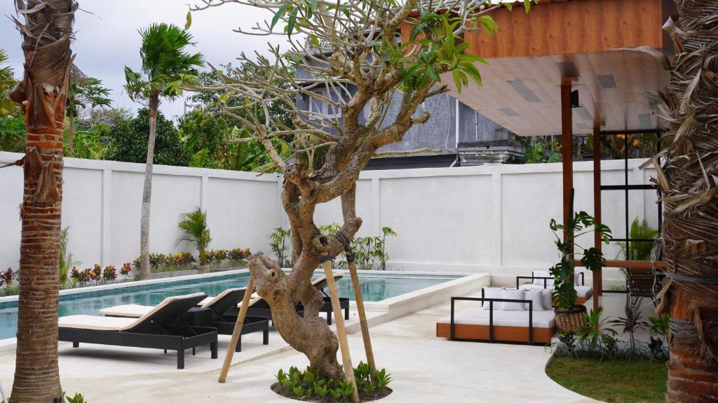Bazén v ubytování Ratan Uluwatu Hotel and Villas nebo v jeho okolí