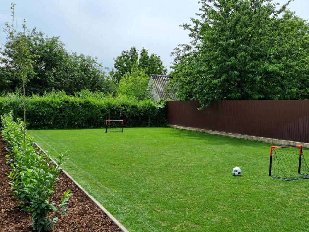 Zahrada ubytování Villa V53 Siófok