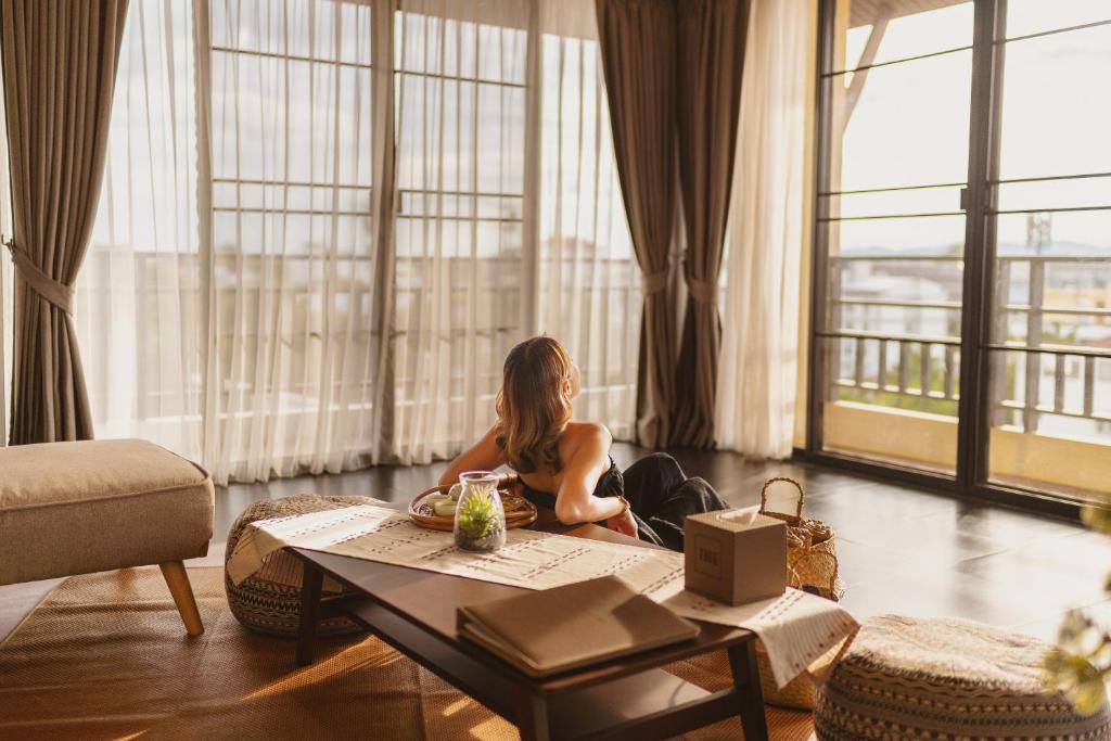 THEE Kashatharn by TH District - Resim 24