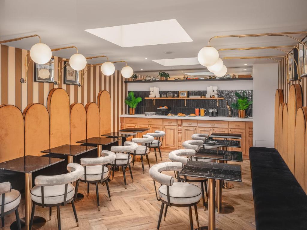 Billie Hôtel - Resim 17