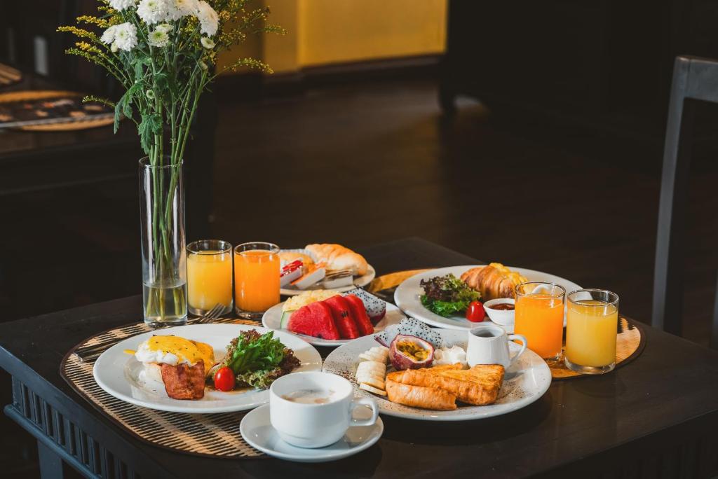 THEE Kashatharn by TH District - Resim 4