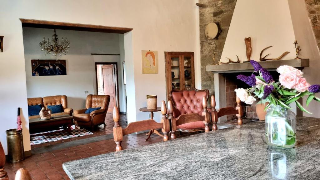 Posezení v ubytování Borgo San Michele Incisa Tuscany
