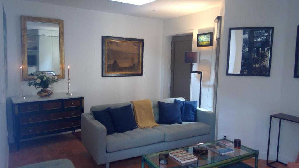 Posezení v ubytování L'Atelier