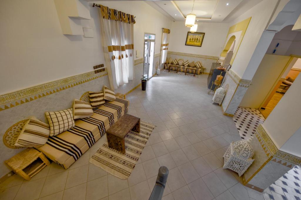 Posezení v ubytování Hotel Riad Amlal
