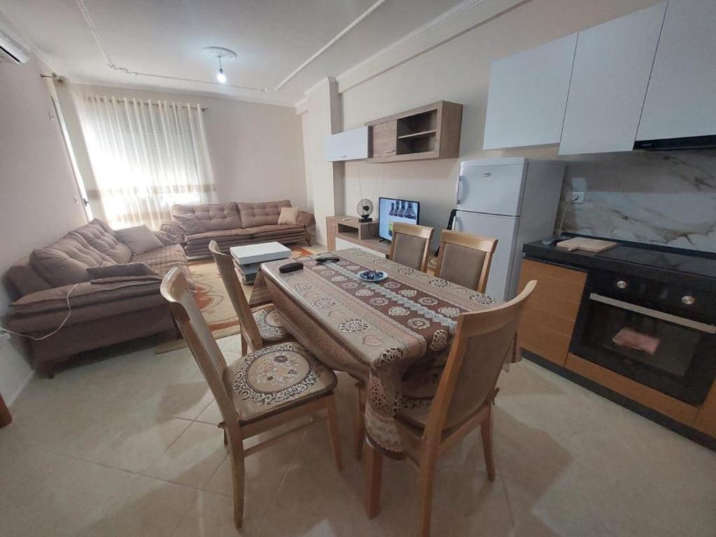 Apartment for holiday in Valona
