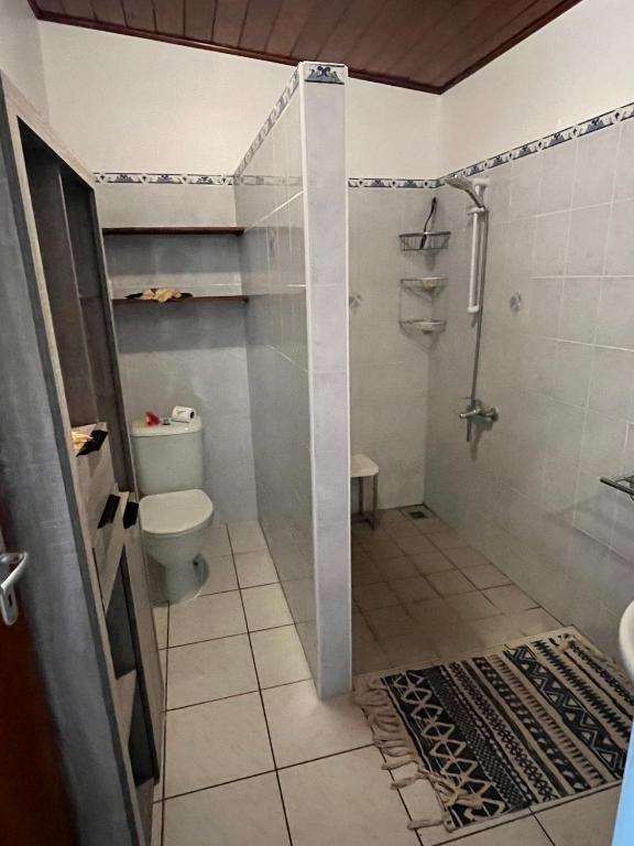 Baðherbergi á Fare Para