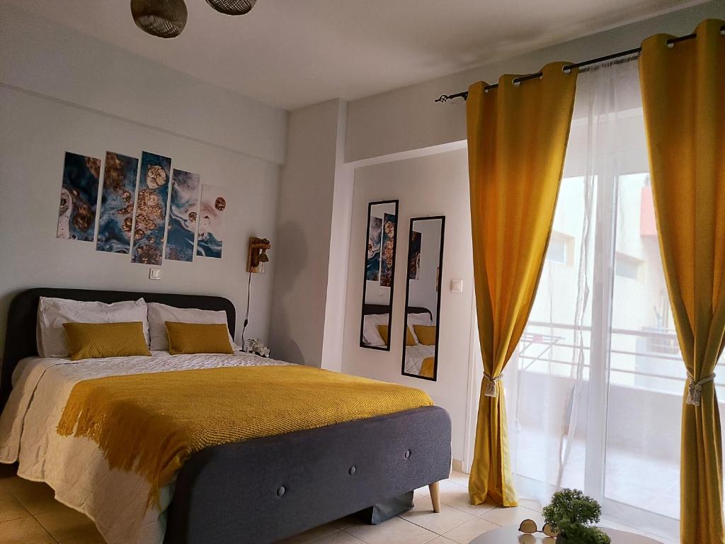 En eller flere senge i et værelse på Cozy home