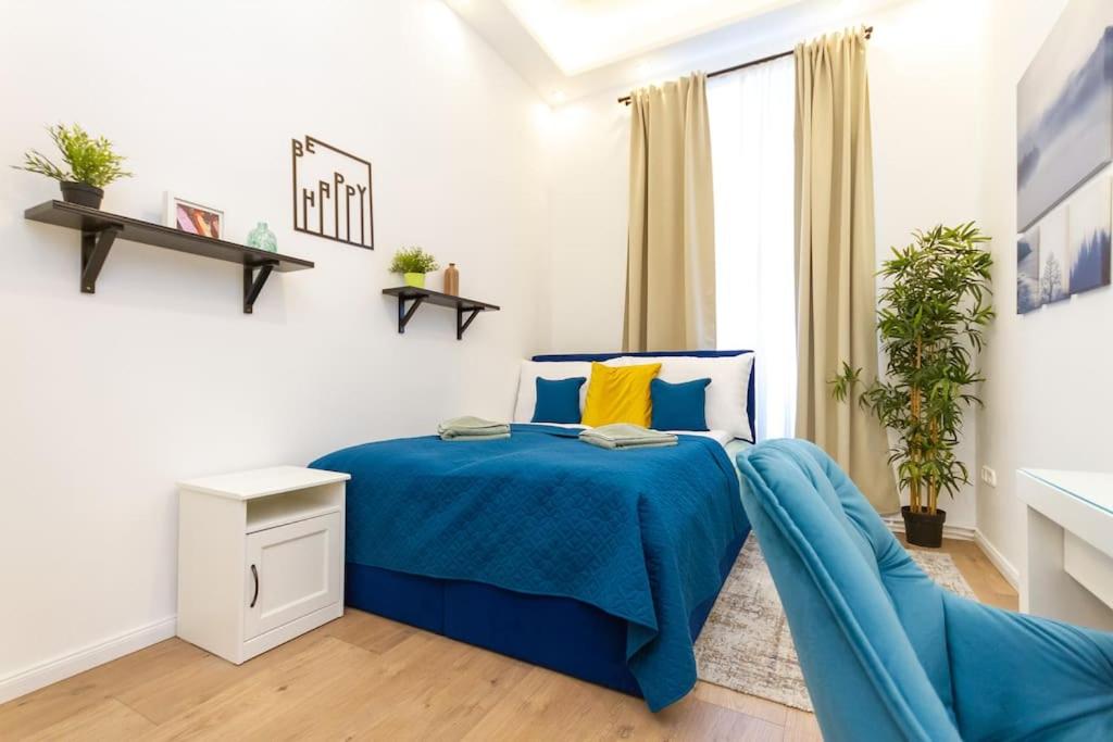 Opera Central Suite 3BR w SAUNA by NeWave Apartments 1061 Budapest, Vasvári Pál utca 6 kép - 1