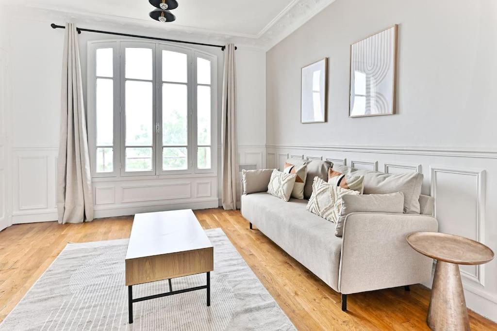 Posezení v ubytování Appartement Vue panoramique sur la capitale