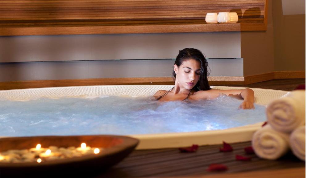 Гости Alasia Boutique Hotel