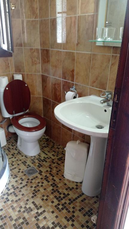 Hotel Apartment Agios Konstantinos - Appartement Met Balkon