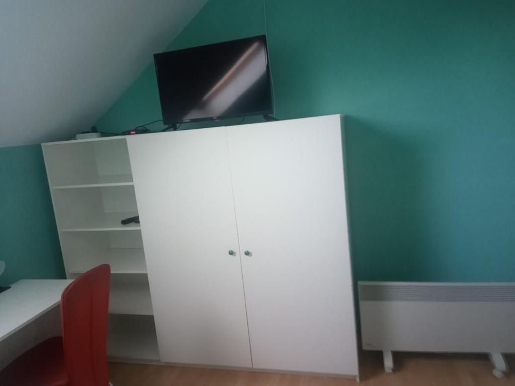 TV a/nebo společenská místnost v ubytování kuća za odmor Ćira
