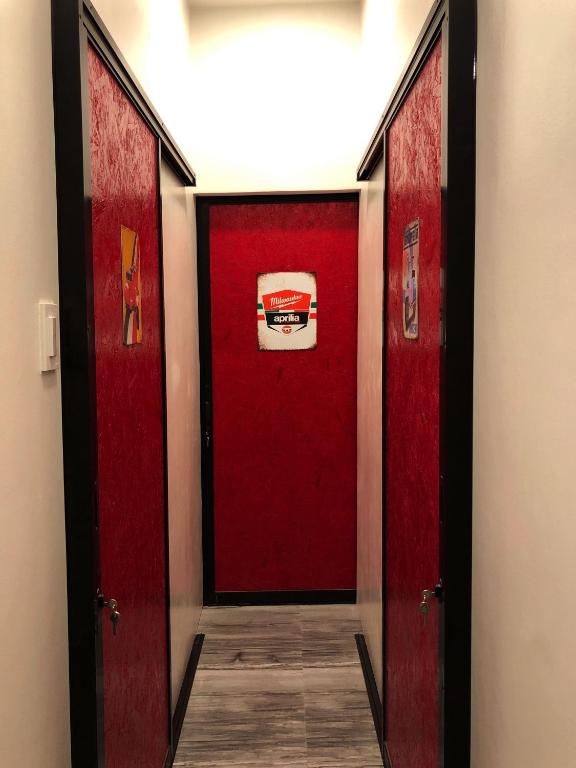 Cafe Moto Hostel 6