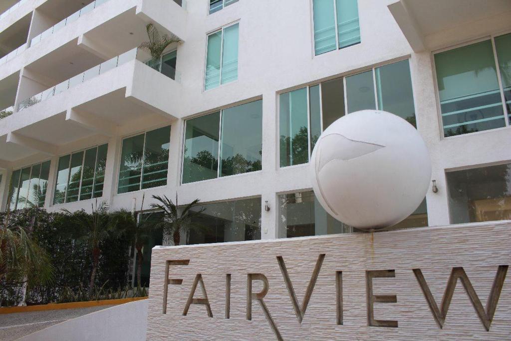 Gambar di galeri bagi BLISSFUL ACATOWN BEACH PENTHOuSE di Acapulco
