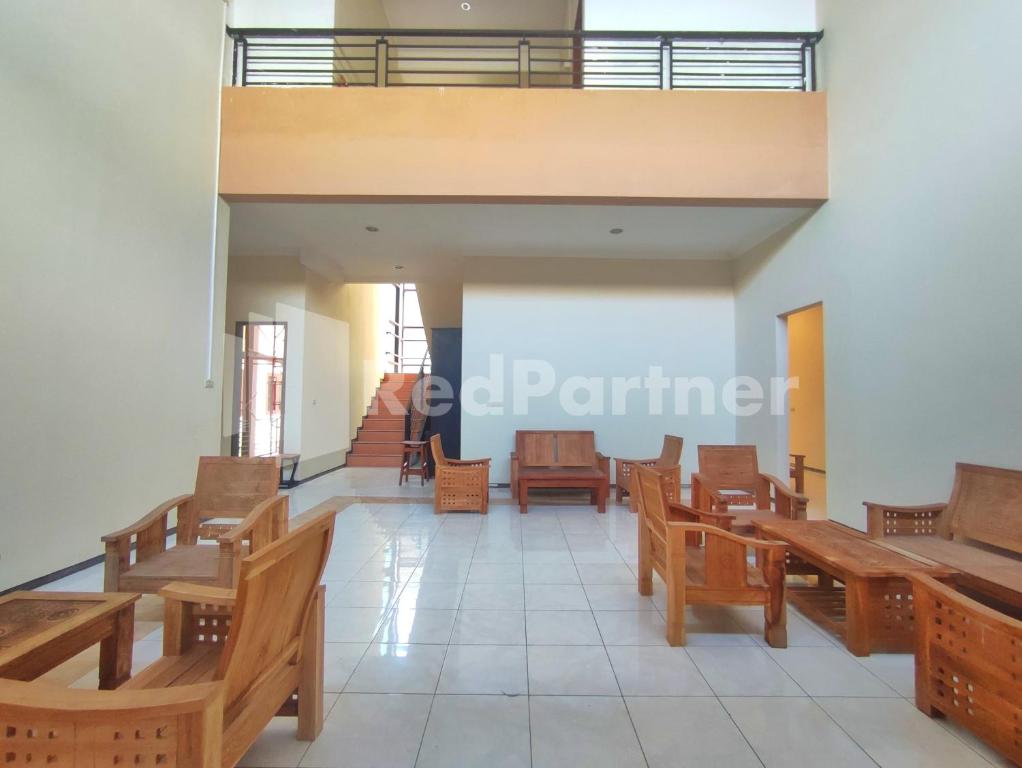 Posezení v ubytování Mutiara Residence Near Simpang Lima Mitra RedDoorz