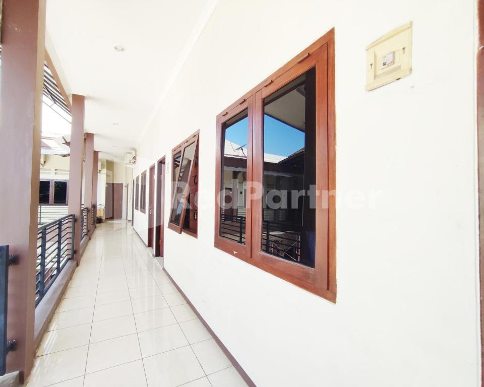 Fotografie z fotogalerie ubytování Mutiara Residence Near Simpang Lima Mitra RedDoorz v destinaci Semarang