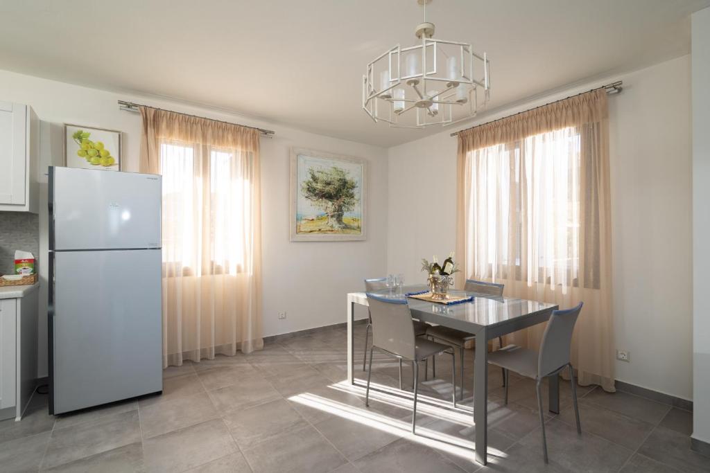 Lampetos Houses Molyvos - 8