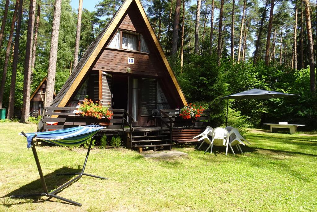 Vonkajšia záhrada v ubytovaní Ośrodek Wypoczynkowy Warmia