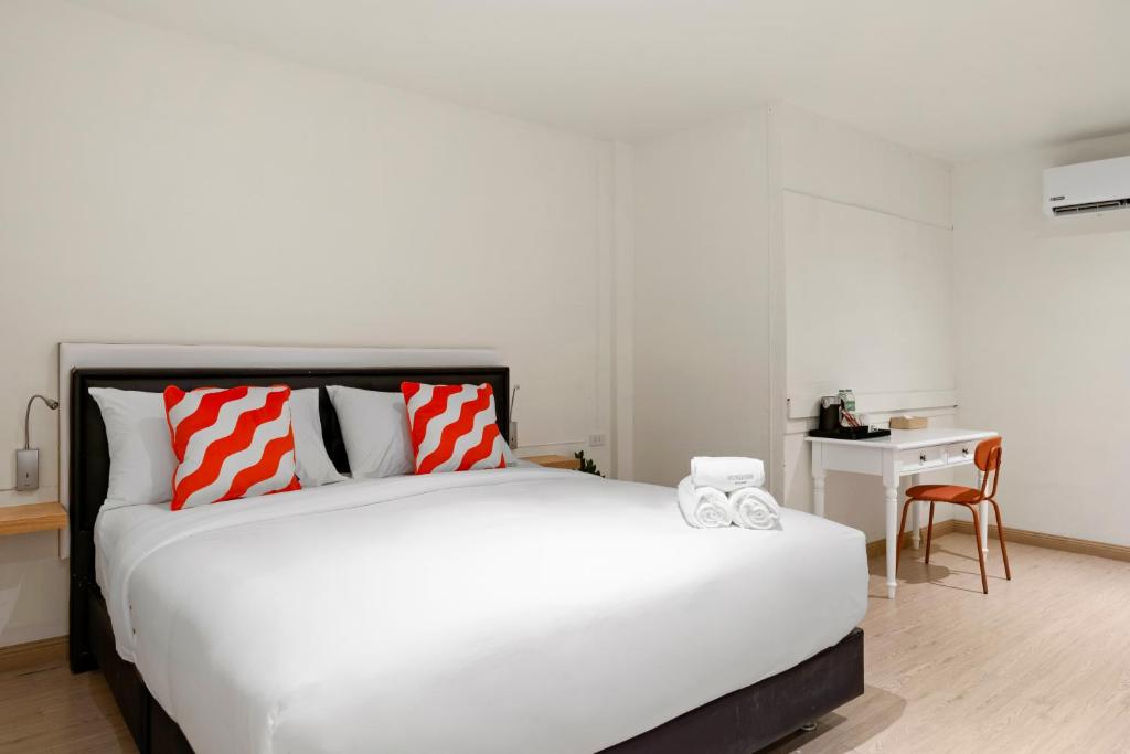 
Deluxe Double Room - No Window
