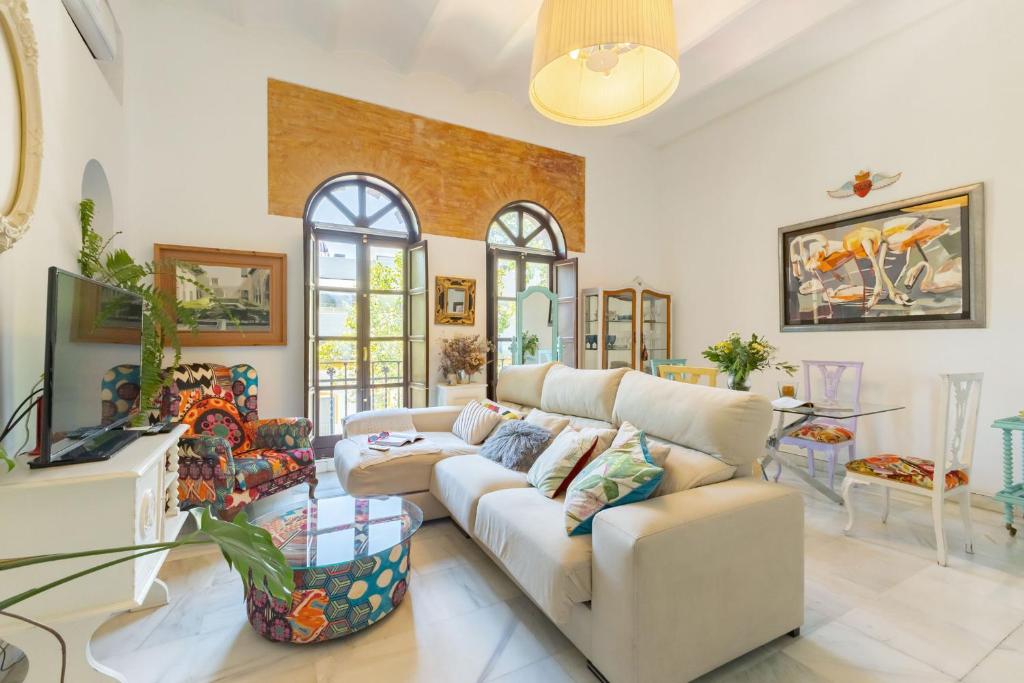 Charming 2 Bedroom Boutique Triplex Apartment with Private Terrace at Seville City Center by OCityzen