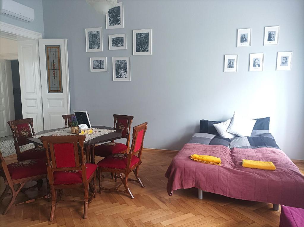 Imola house in the city center 1085 Budapest, József krt. 13 kép - 1