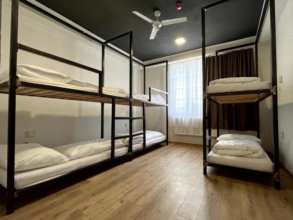 Letto o letti in una camera di Hostel Waltz