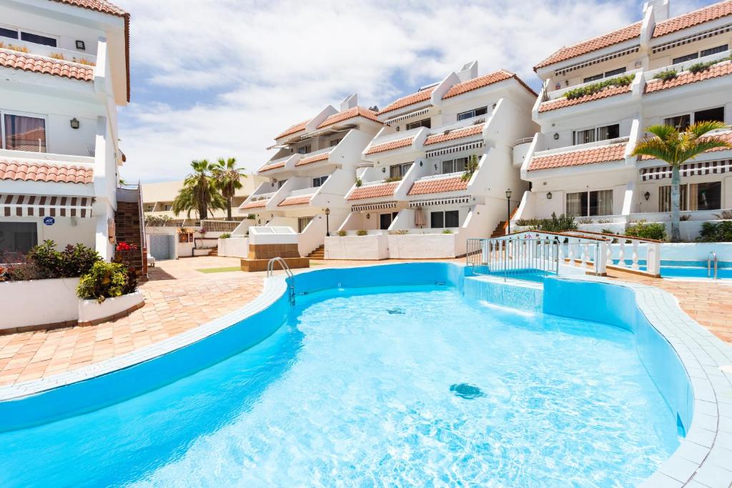 Home2Book Cute Apt, Pool & Terrace Las Américas