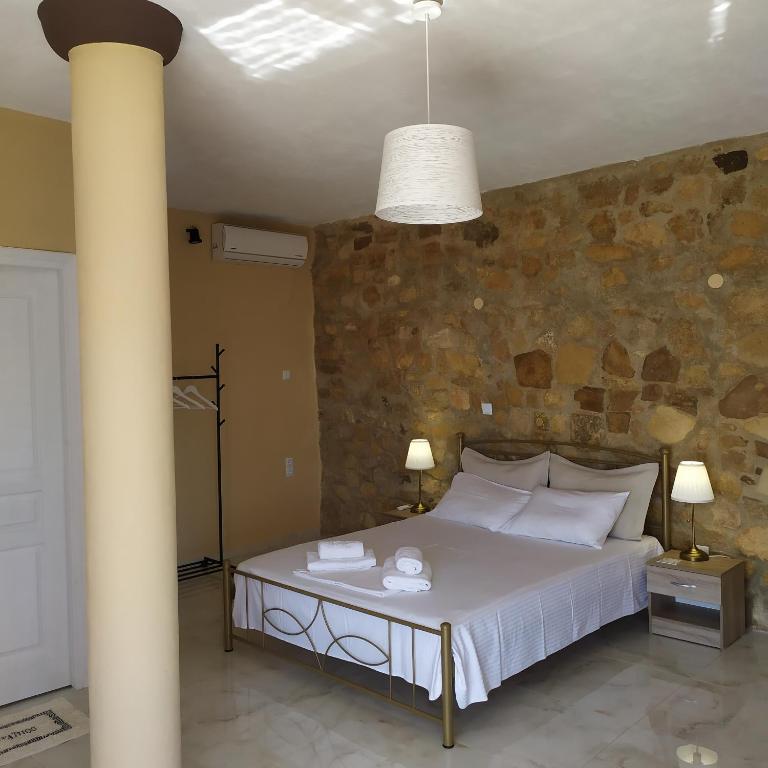 Gallery image of Studio Aphrodite in Afiartis