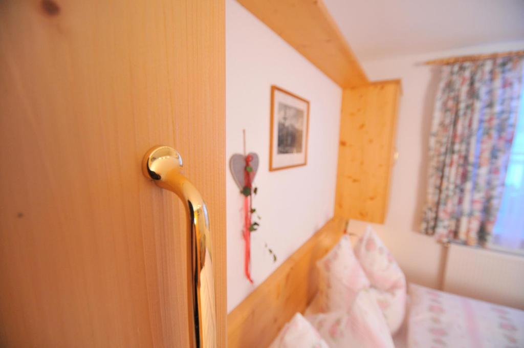 Postel nebo postele na pokoji v ubytování Hotel-Pension Faneskla