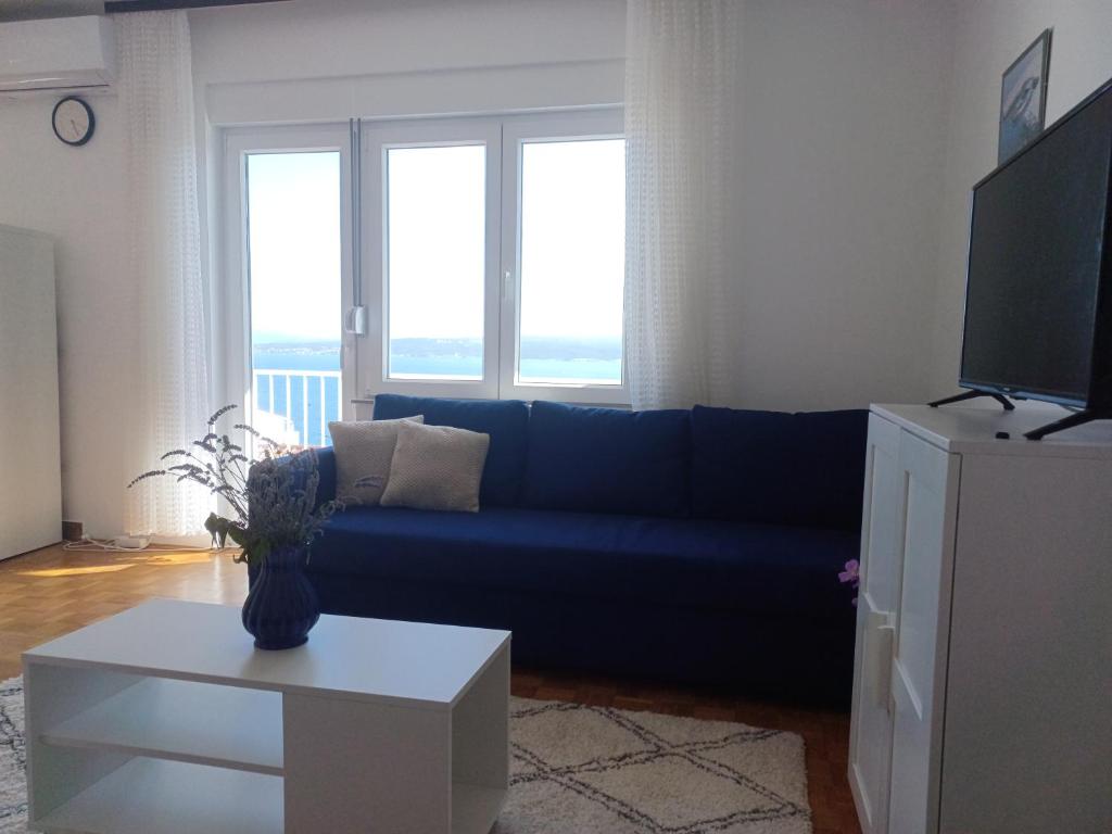 TV a/nebo společenská místnost v ubytování Apartments Simona