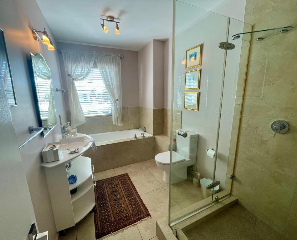 Hill Penthouse Plett - Best On Top - Image 17