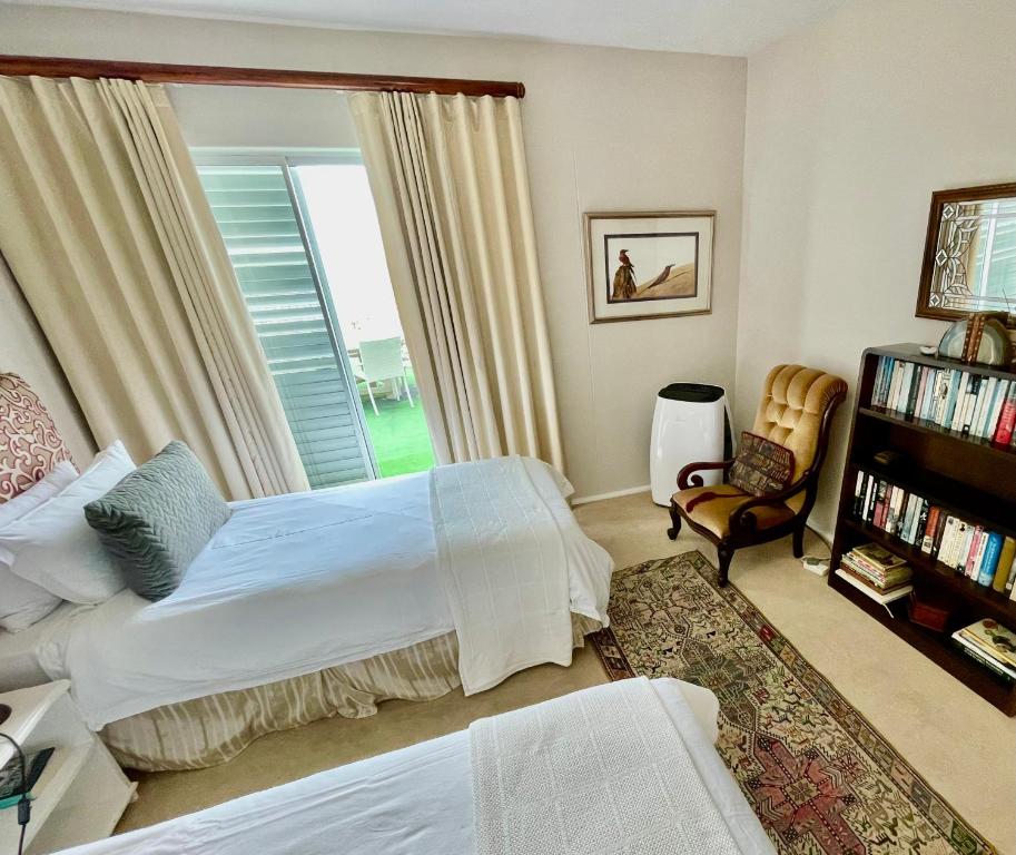 Hill Penthouse Plett - Best On Top - Image 16