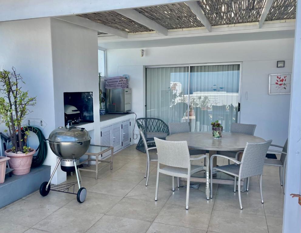 Hill Penthouse Plett - Best On Top - Image 27