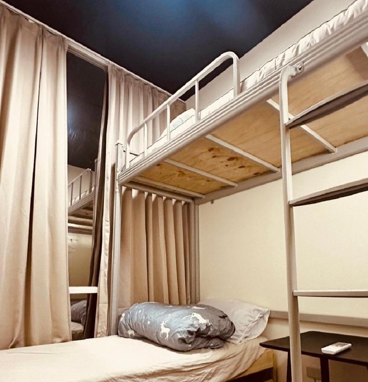 Postel nebo postele na pokoji v ubytování LIKE Hostel & Bar Lounge