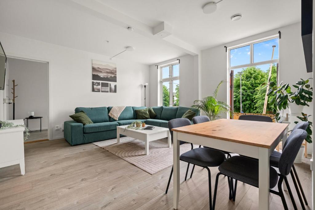 Χώρος καθιστικού στο One of a kind in Bergen I 7 Bedrooms I 15 Guests!
