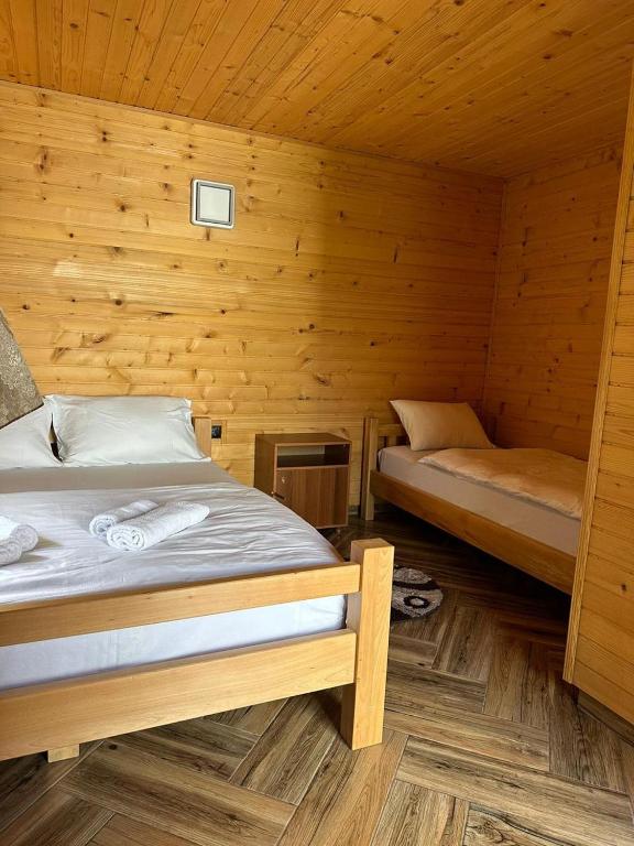 Postel nebo postele na pokoji v ubytování Valbona Relax