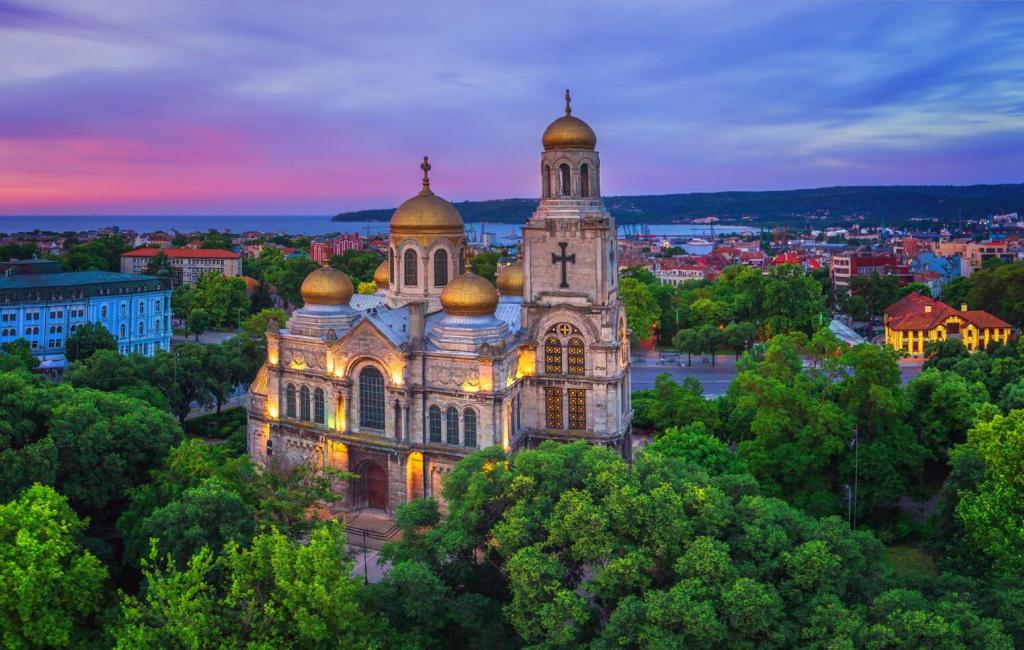 Billede fra billedgalleriet på City Center House i Varna